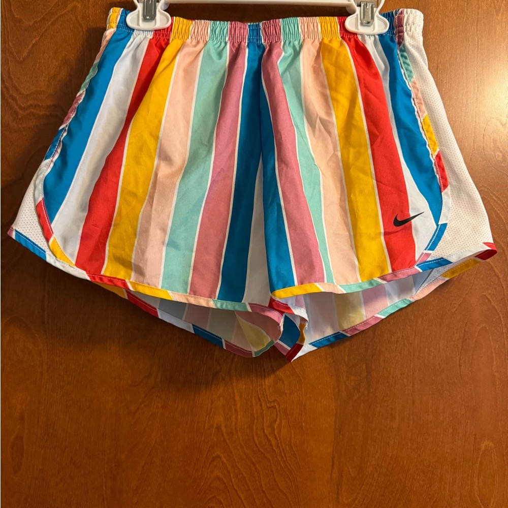 Nike Girls Athletic Shorts Vibrant Stripes